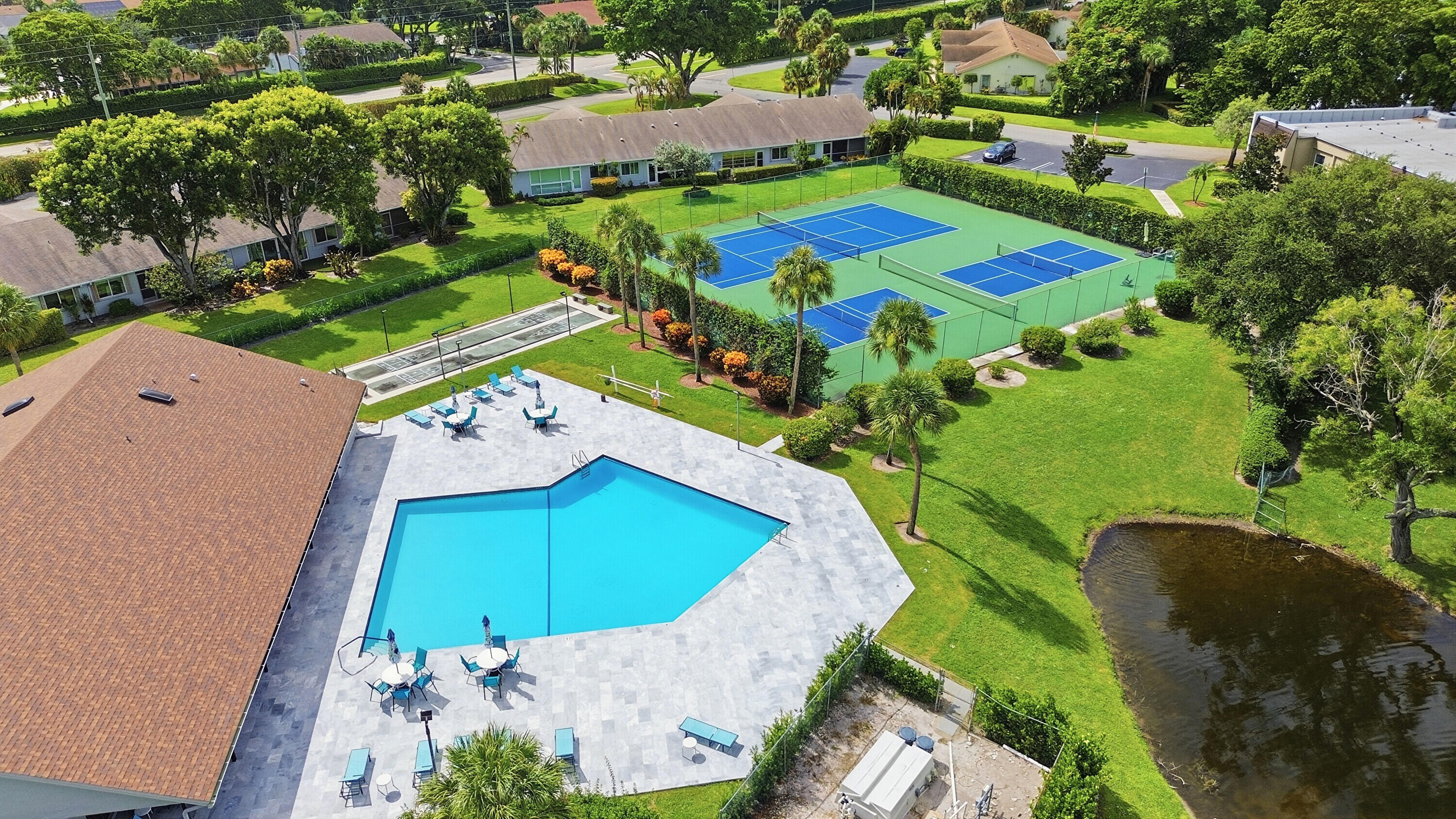 2805 CASITA Way 112