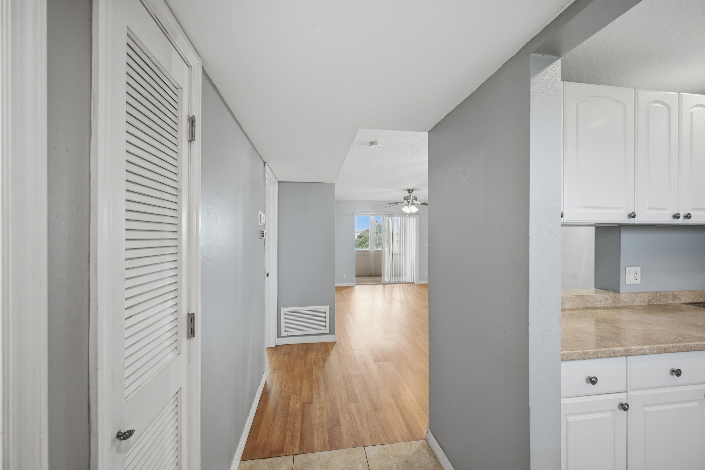 130 NE 26th Avenue 4090