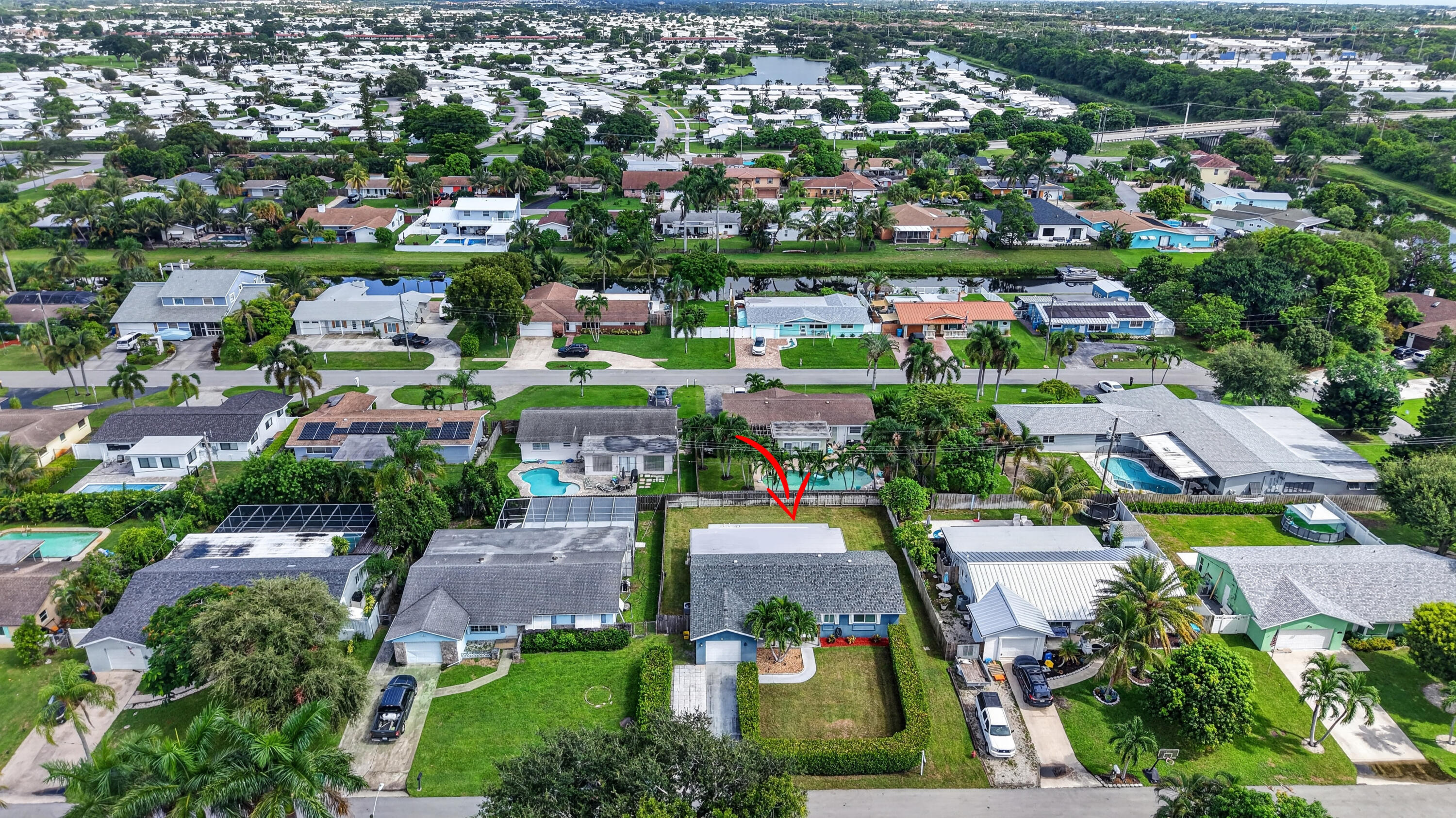 1023 SW 25TH Place