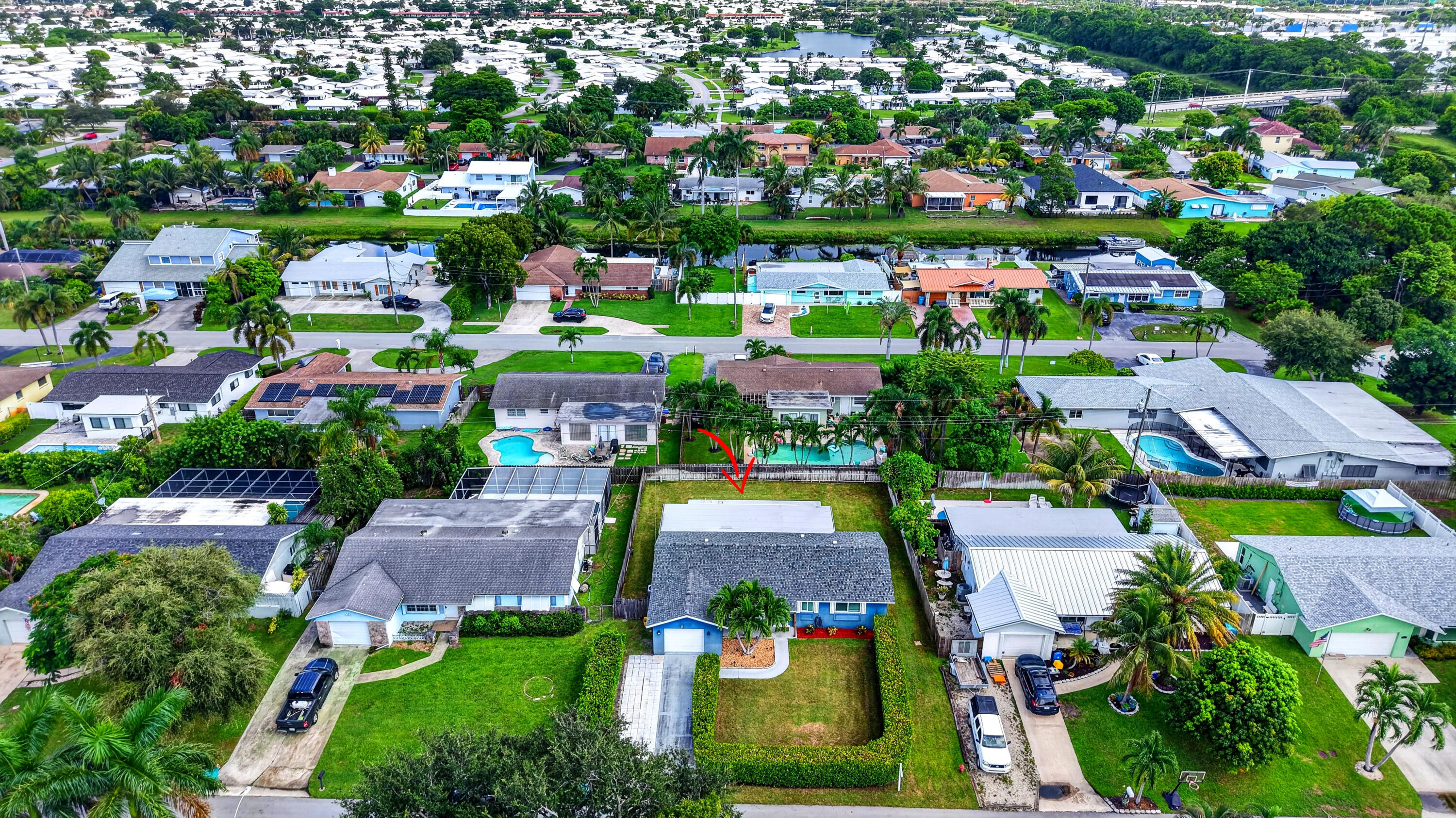 1023 SW 25TH Place
