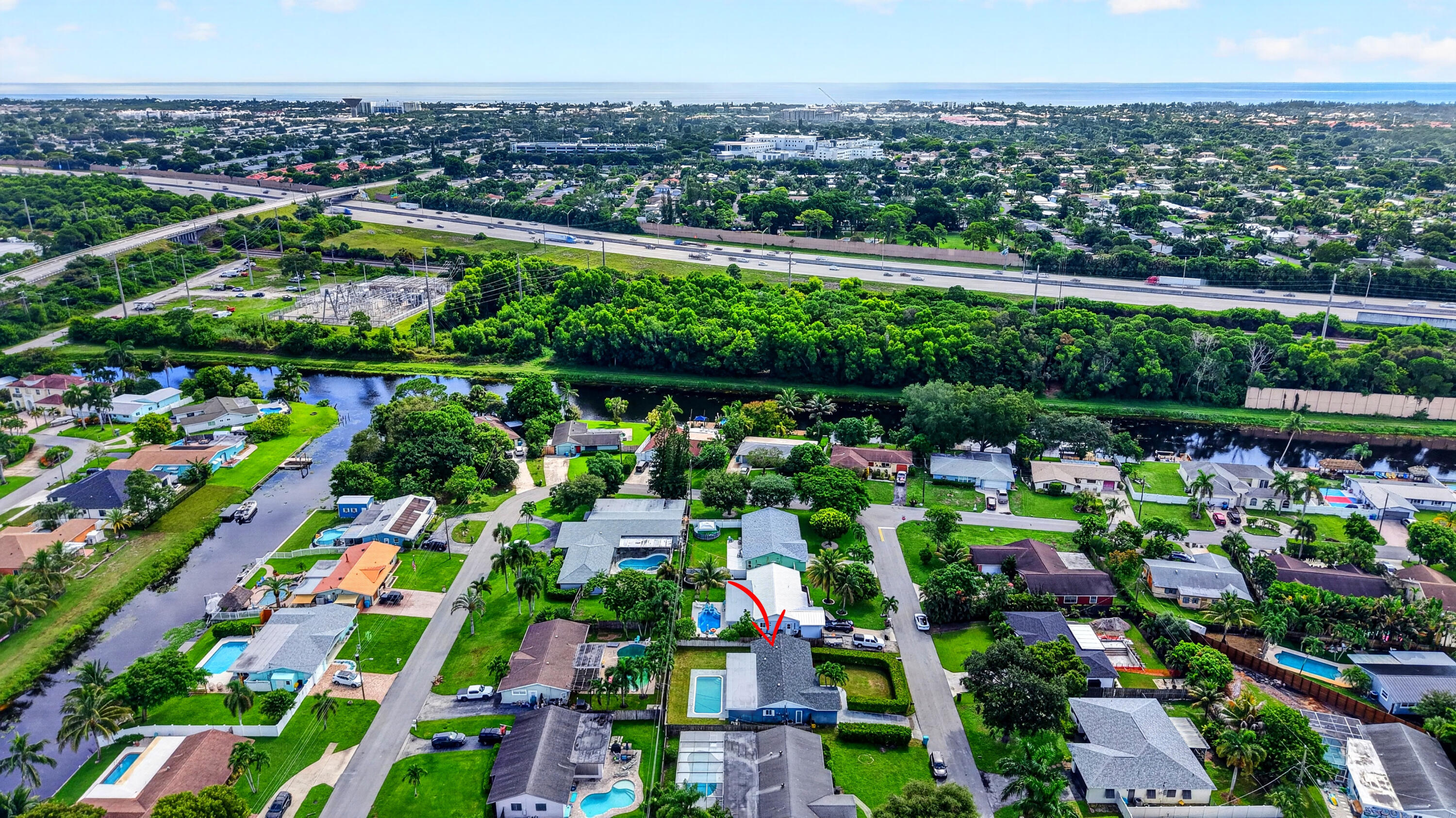1023 SW 25TH Place