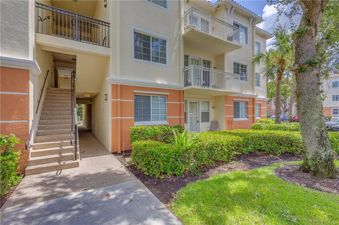 9833 Baywinds Dr 7102