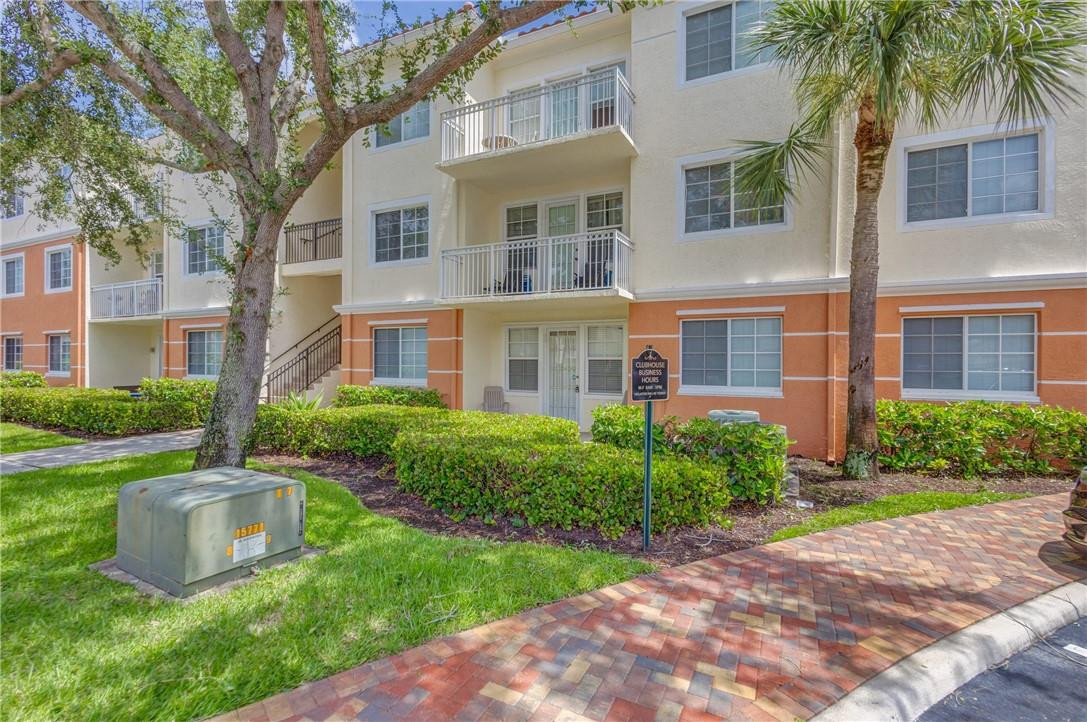 9833 Baywinds Dr 7102
