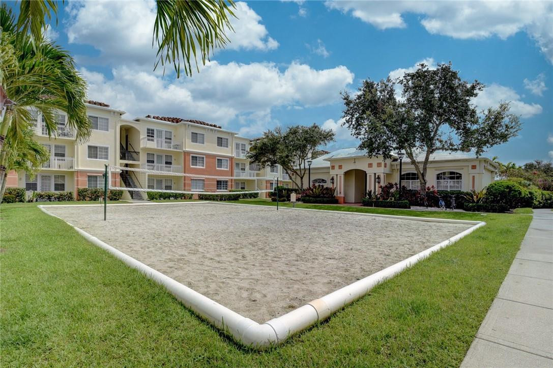 9833 Baywinds Dr 7102