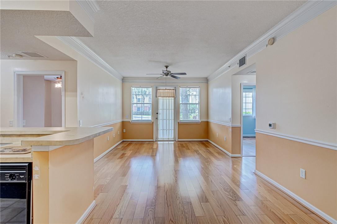 9833 Baywinds Dr 7102