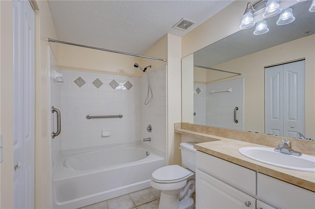 9833 Baywinds Dr 7102