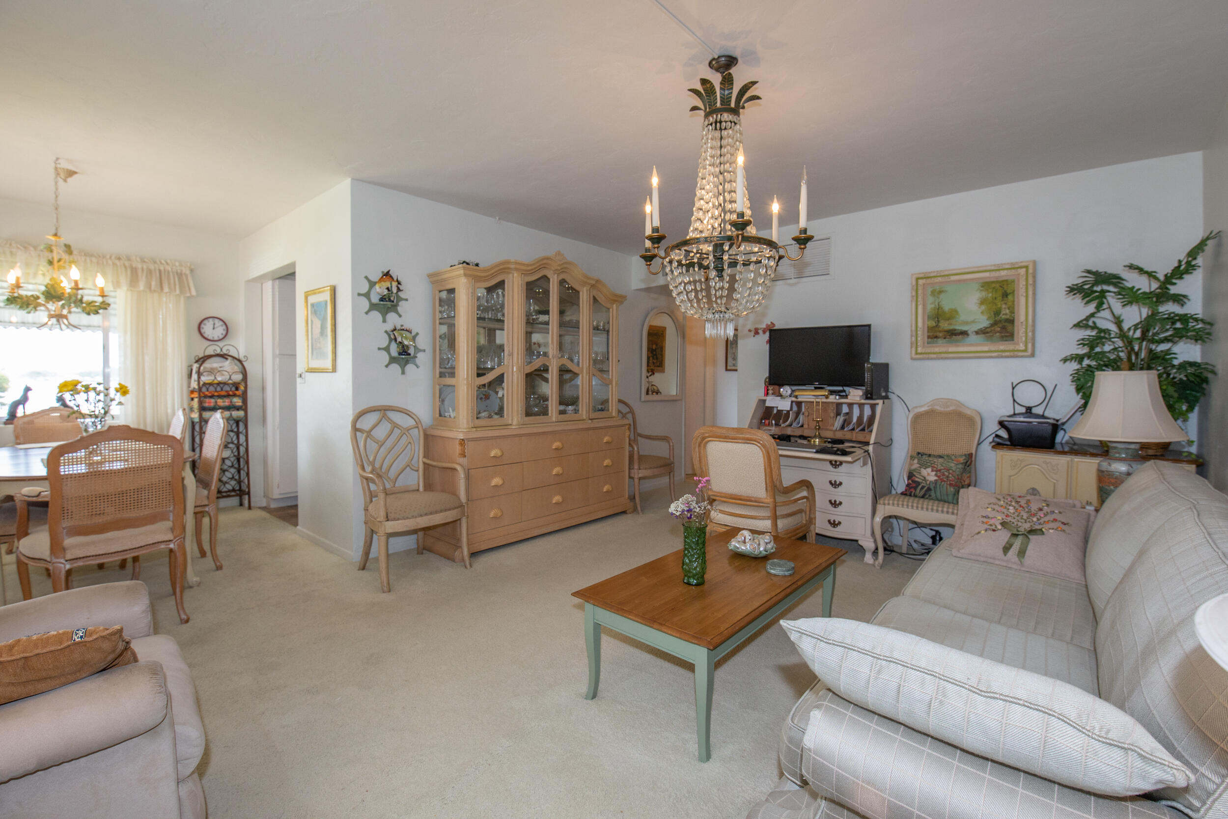2286 Lake Osborne Drive 1