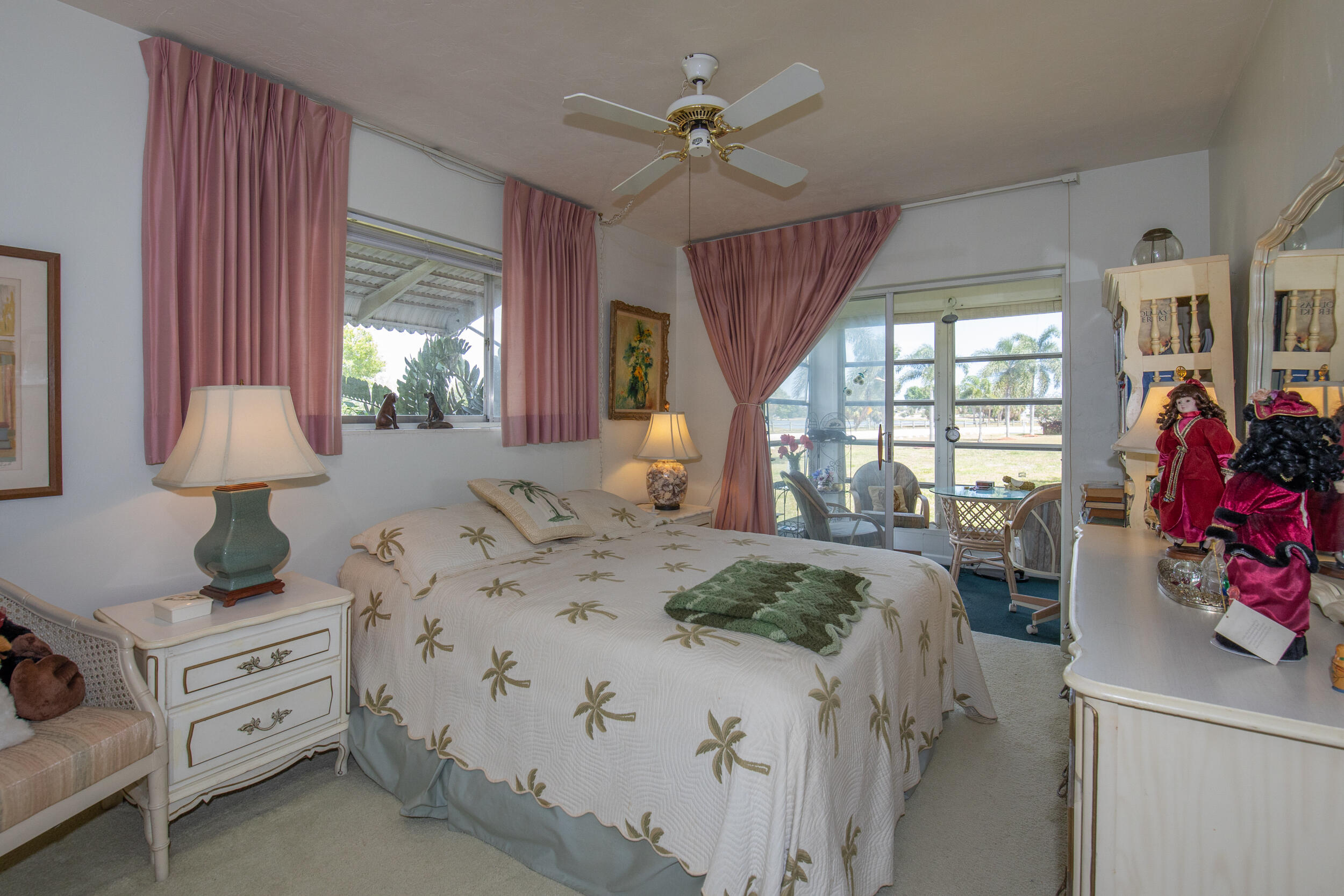 2286 Lake Osborne Drive 1
