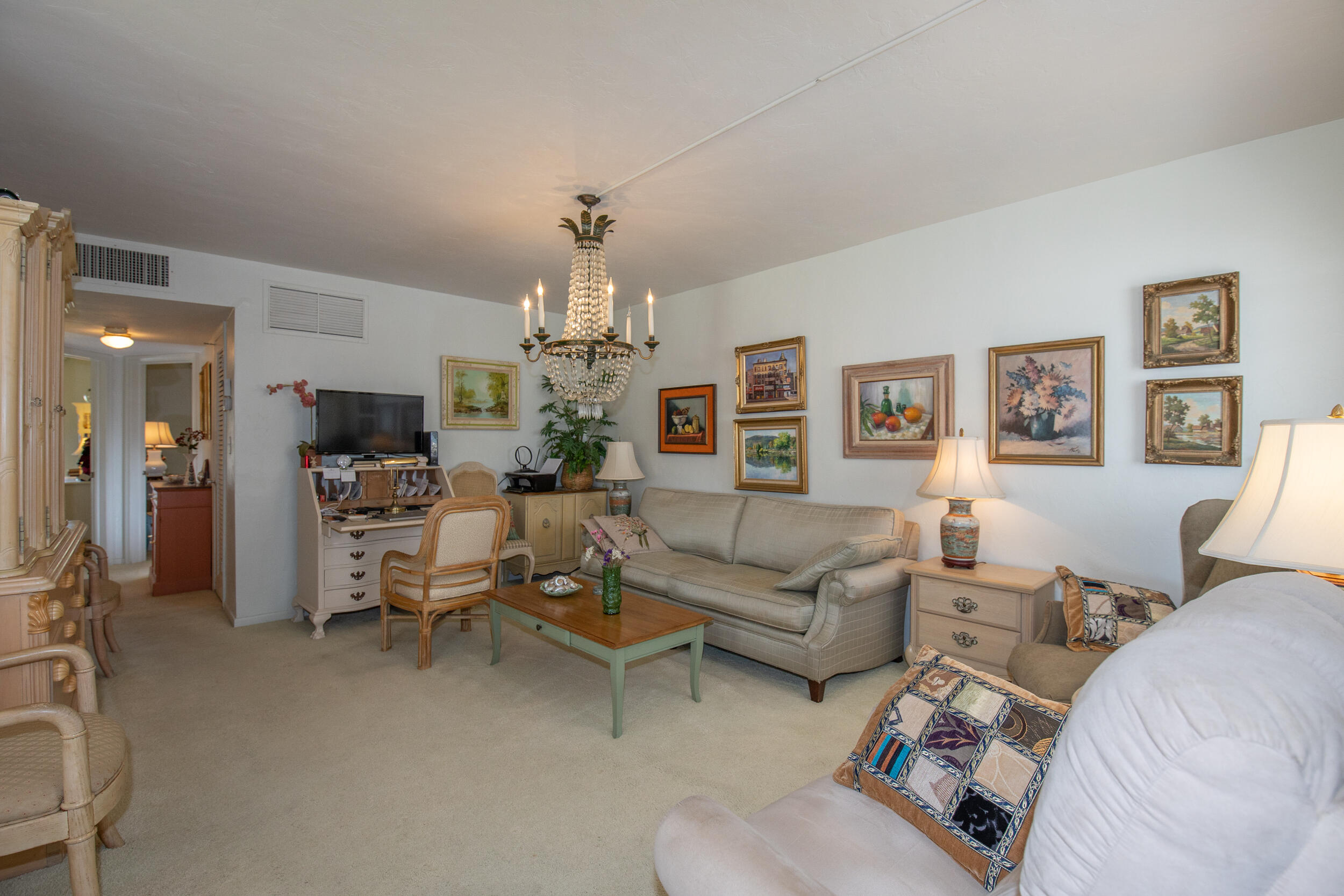 2286 Lake Osborne Drive 1