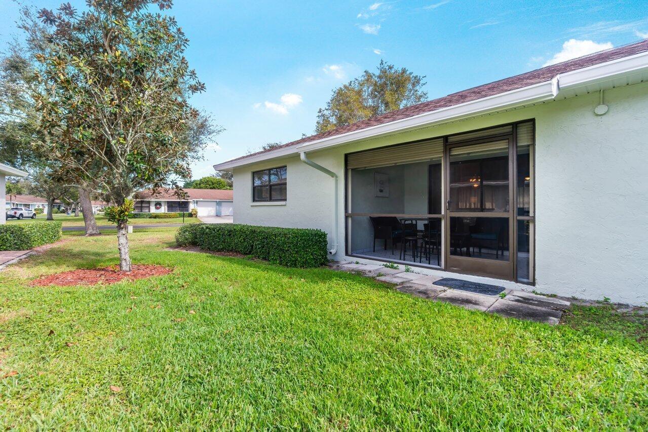9835 Loquat Tree Run B