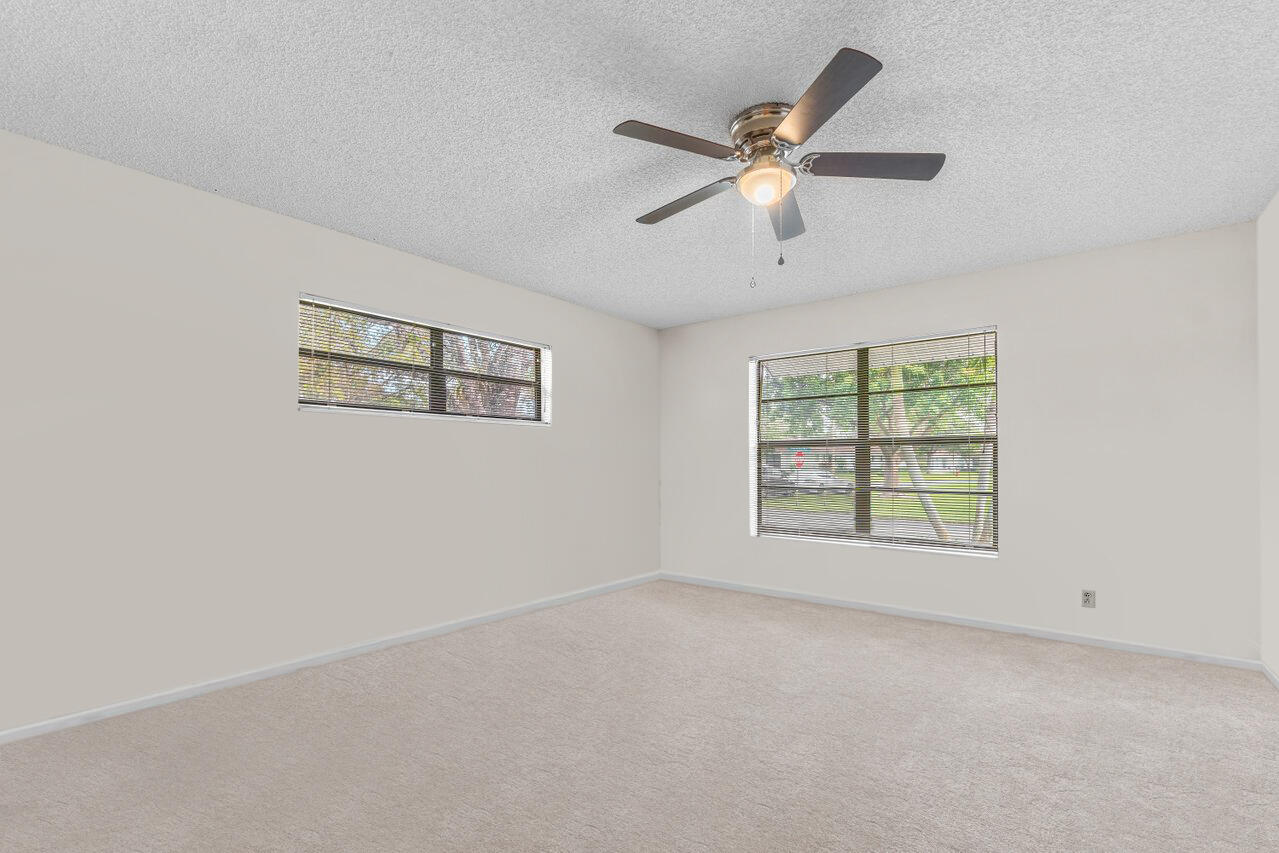 9835 Loquat Tree Run B