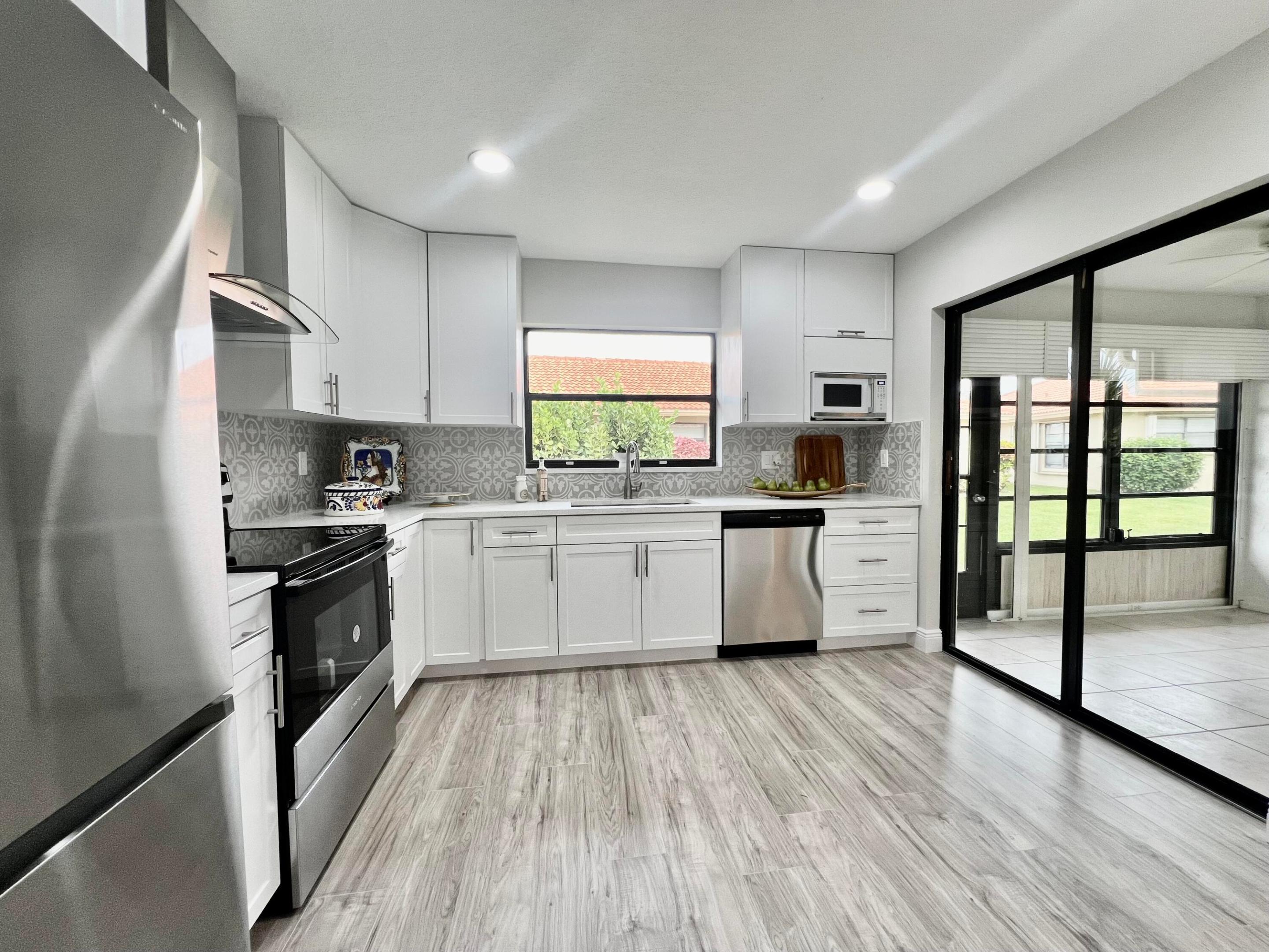 4510 Apple Tree Circle B