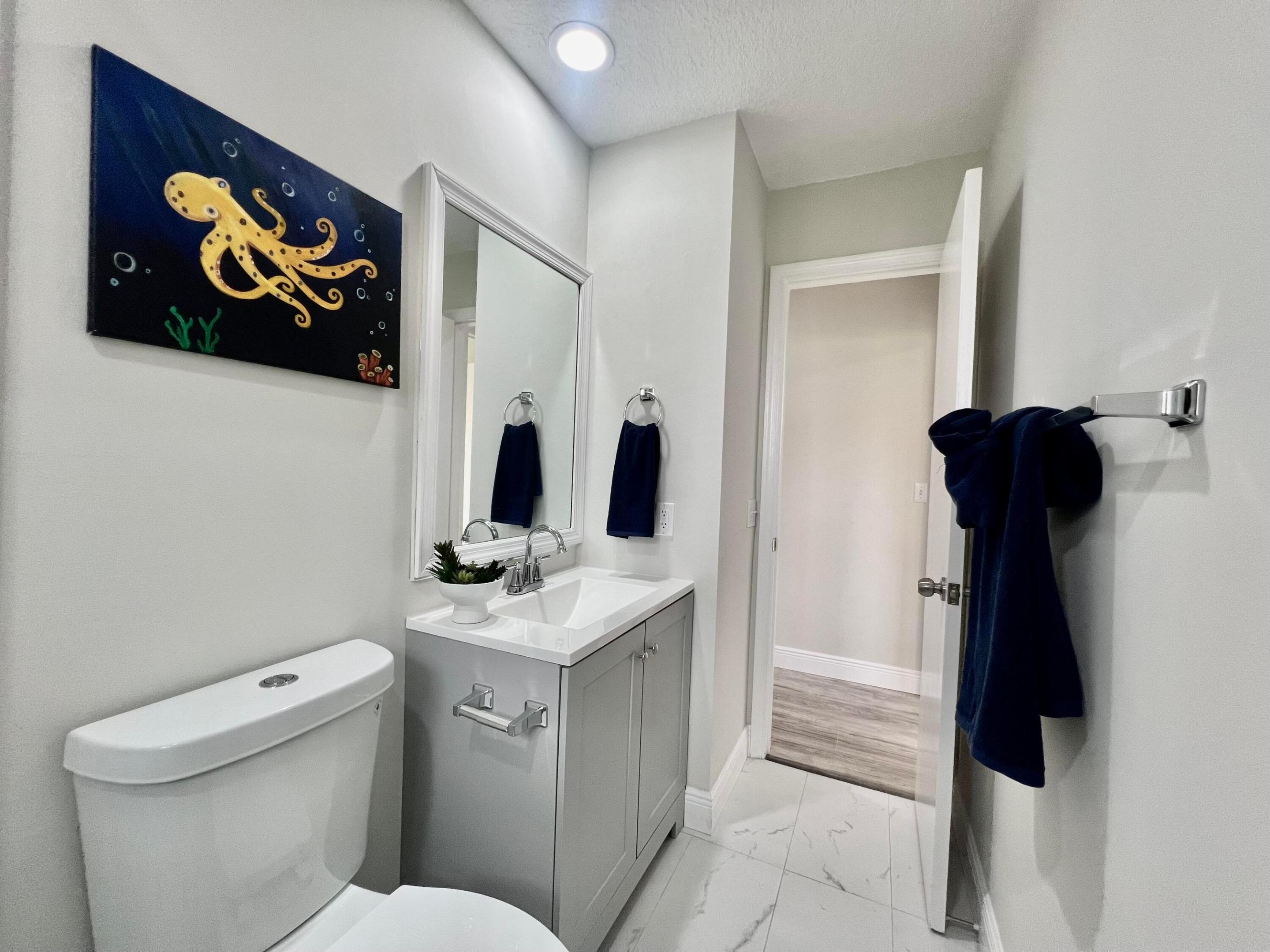 4510 Apple Tree Circle B