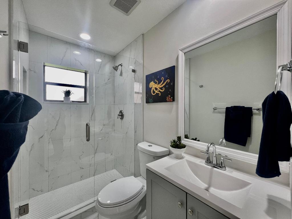 4510 Apple Tree Circle B