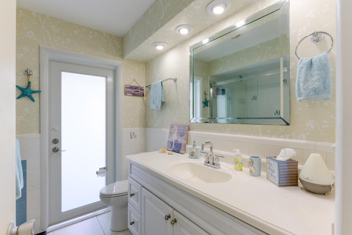 208 Gleneagles Drive