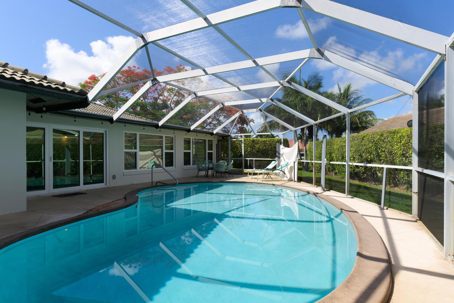 208 Gleneagles Drive