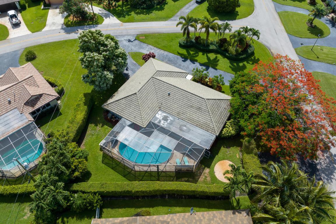 208 Gleneagles Drive