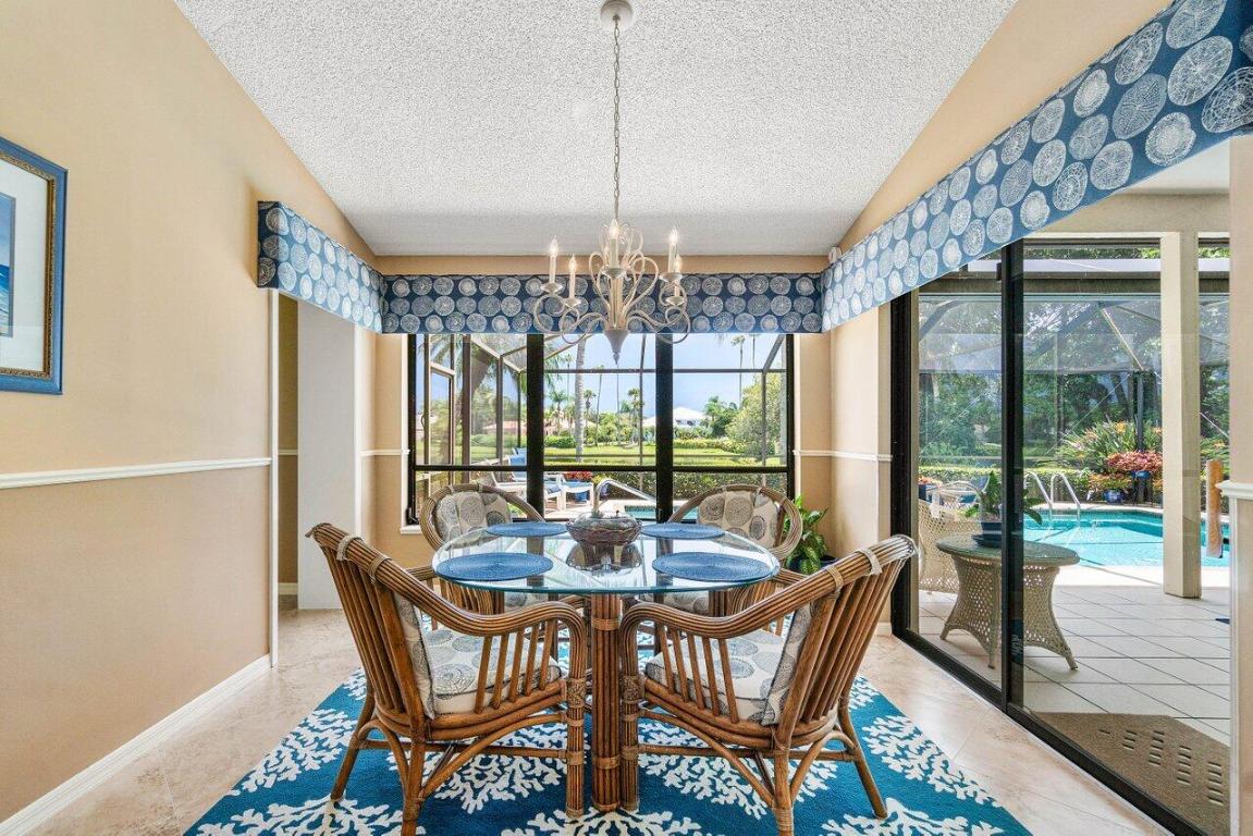 4193 SW Gleneagle Circle