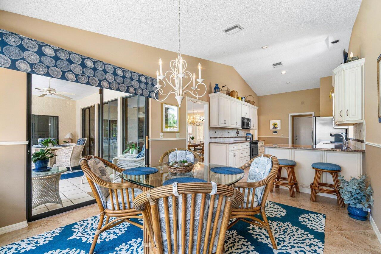 4193 SW Gleneagle Circle