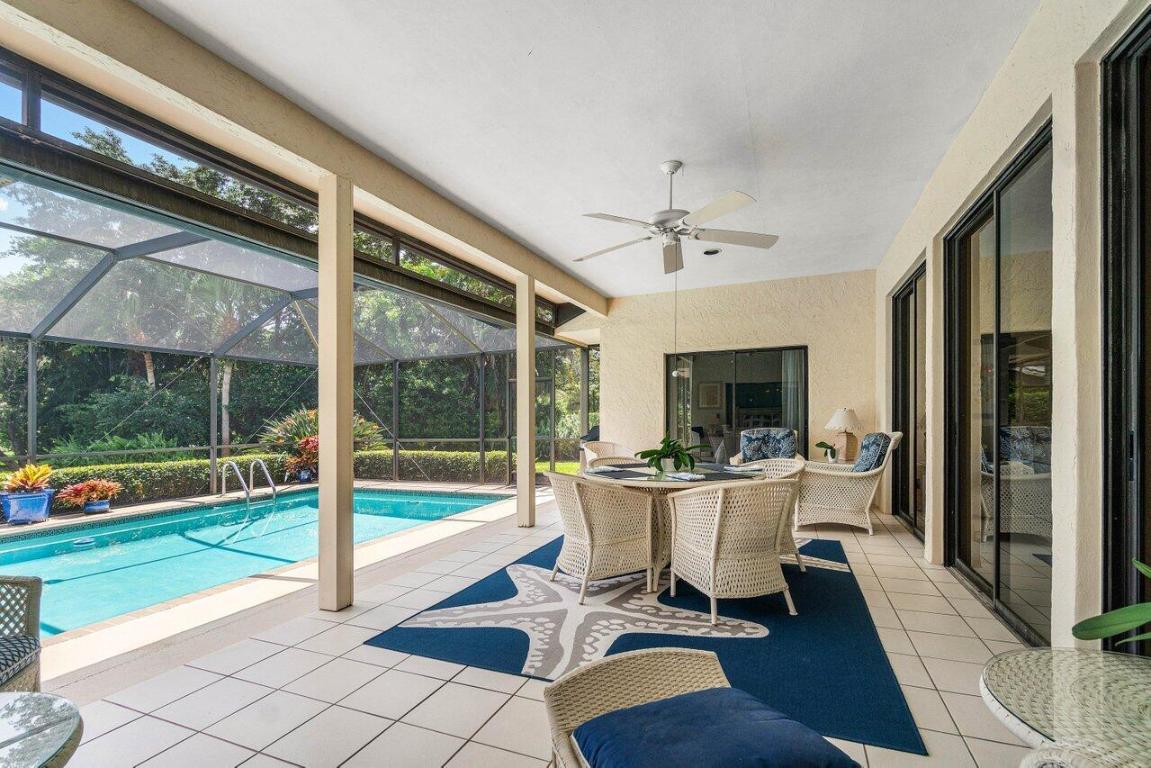 4193 SW Gleneagle Circle