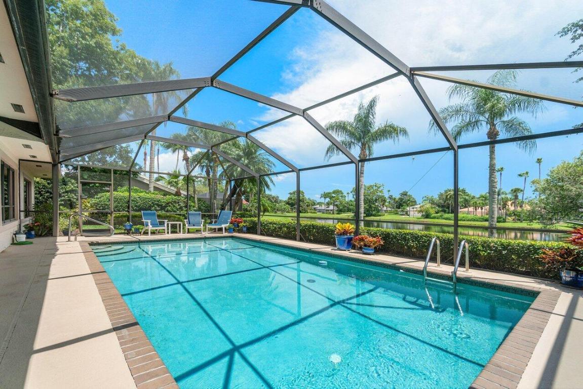 4193 SW Gleneagle Circle