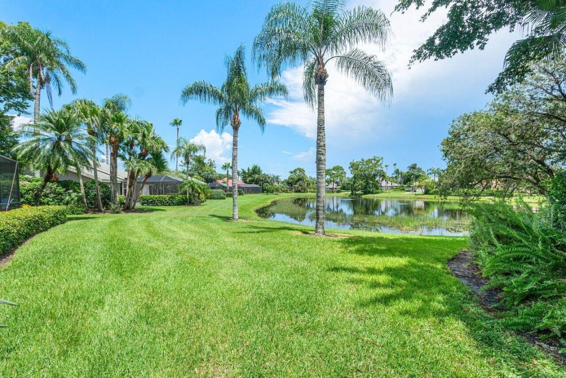 4193 SW Gleneagle Circle