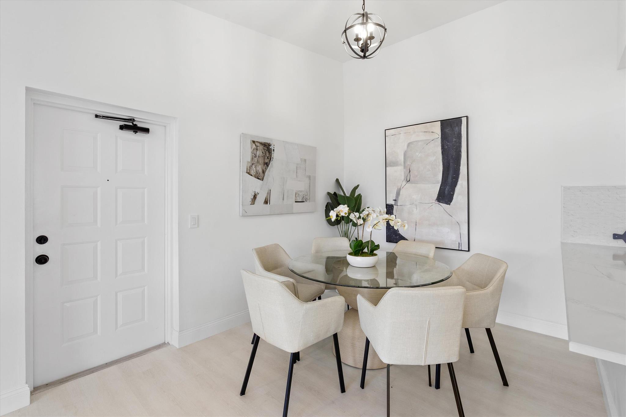 1008 Green Pine Boulevard H3