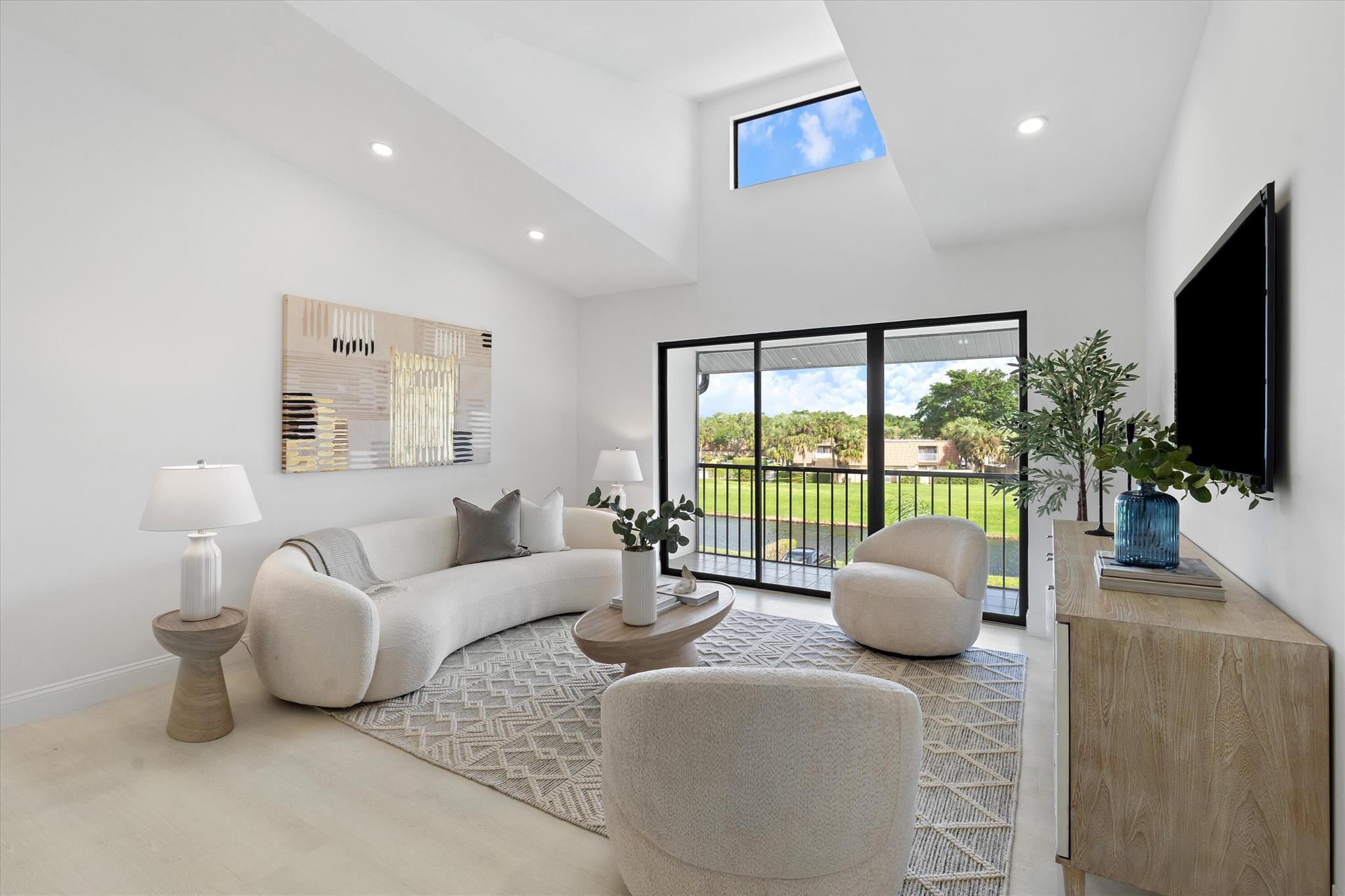 1008 Green Pine Boulevard H3