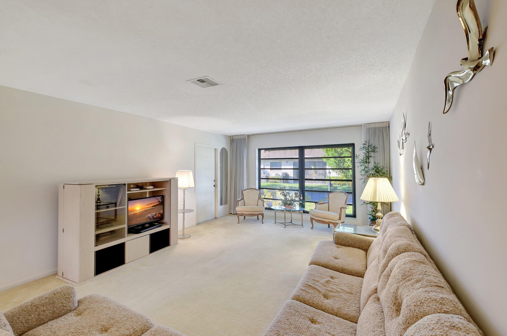 4776 Greentree Drive A