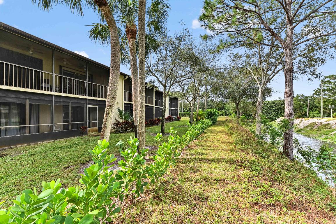 7867 Willow Spring Drive 814