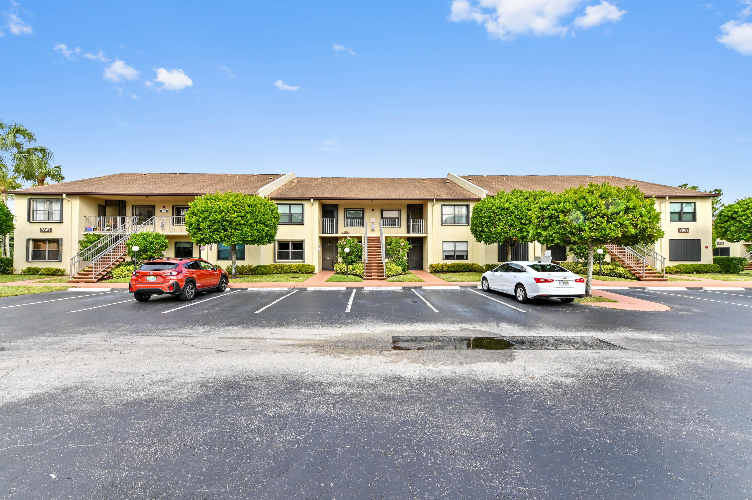 7867 Willow Spring Drive 814