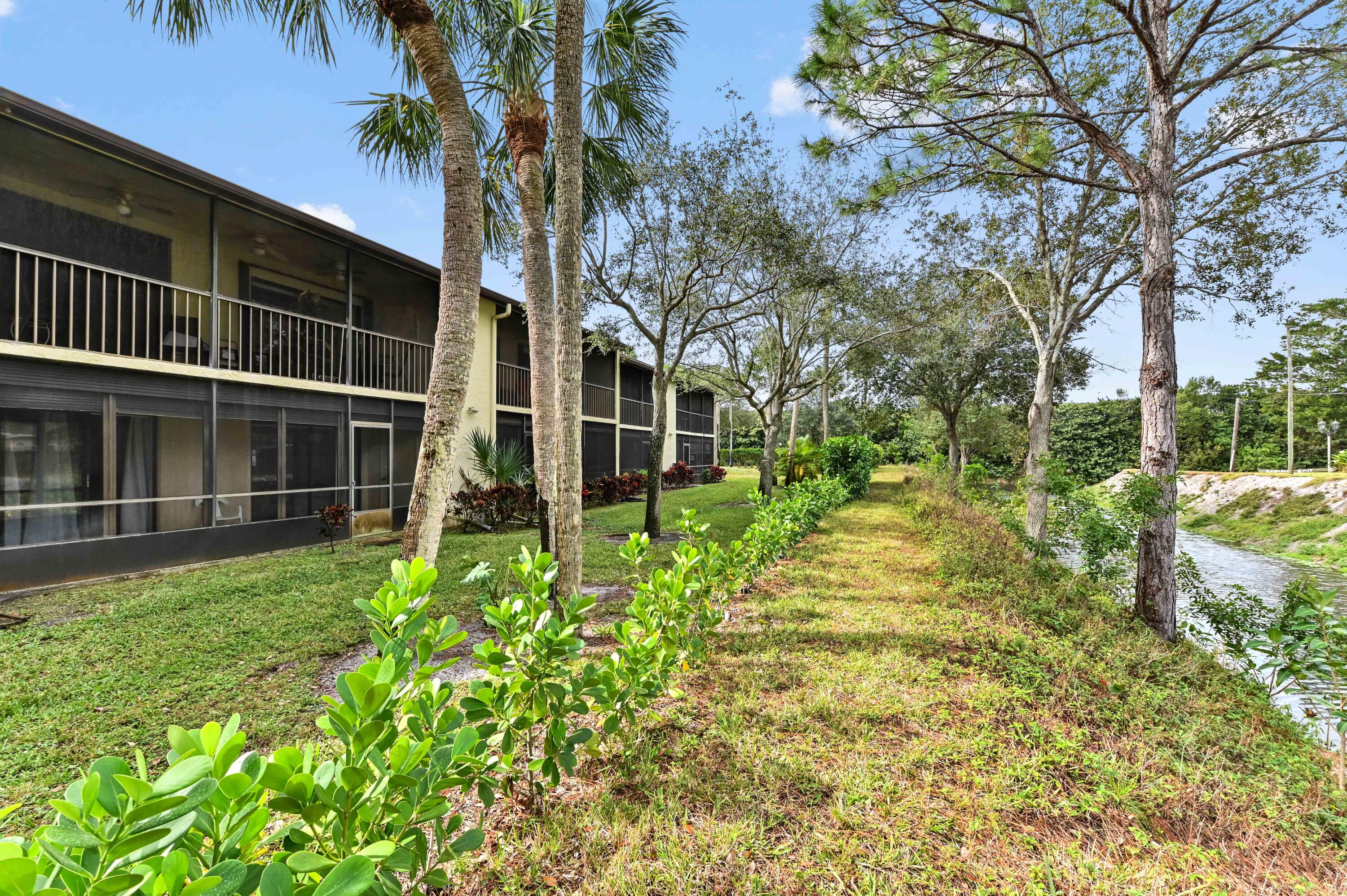 7867 Willow Spring Drive 814