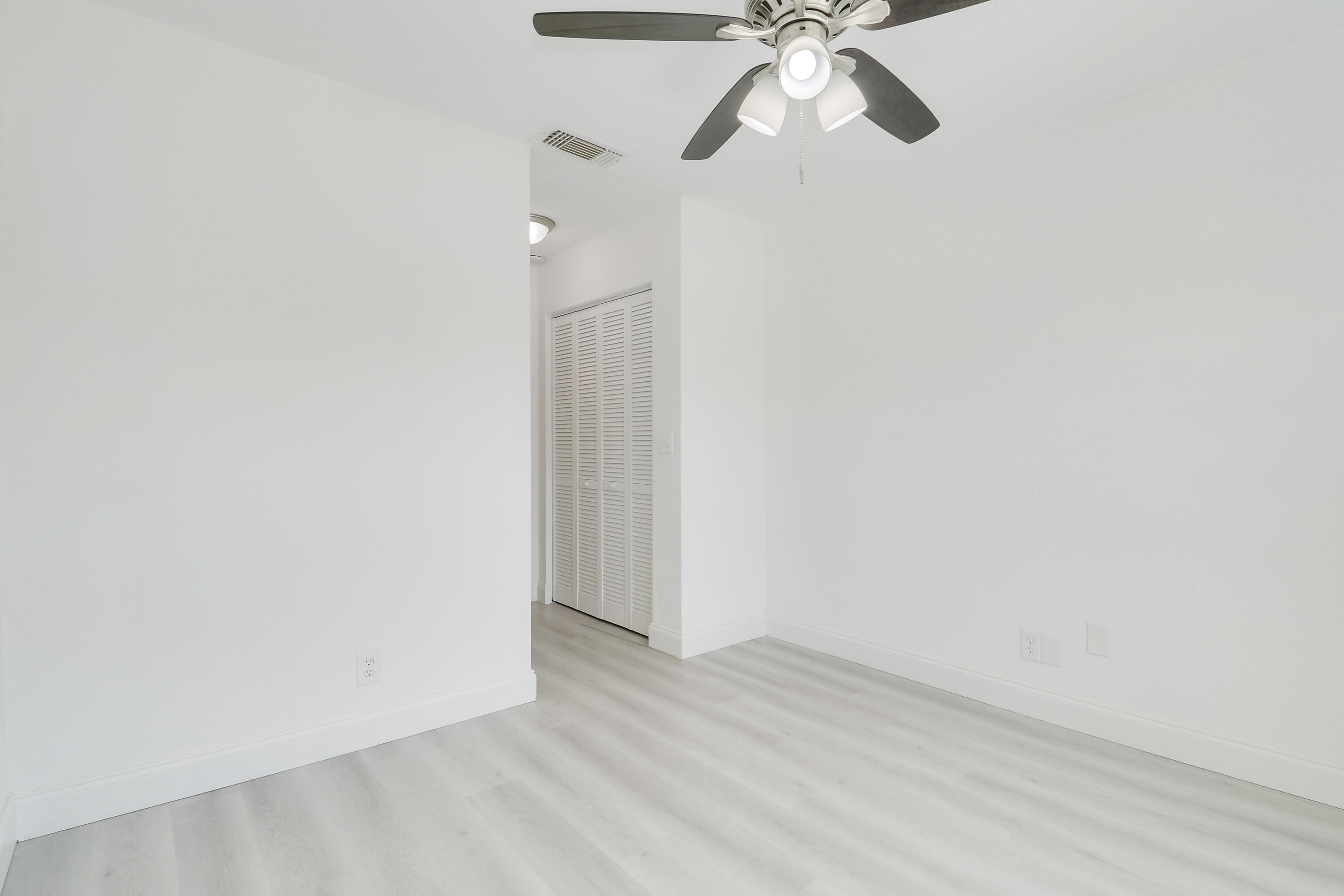 216 Palmetto Court