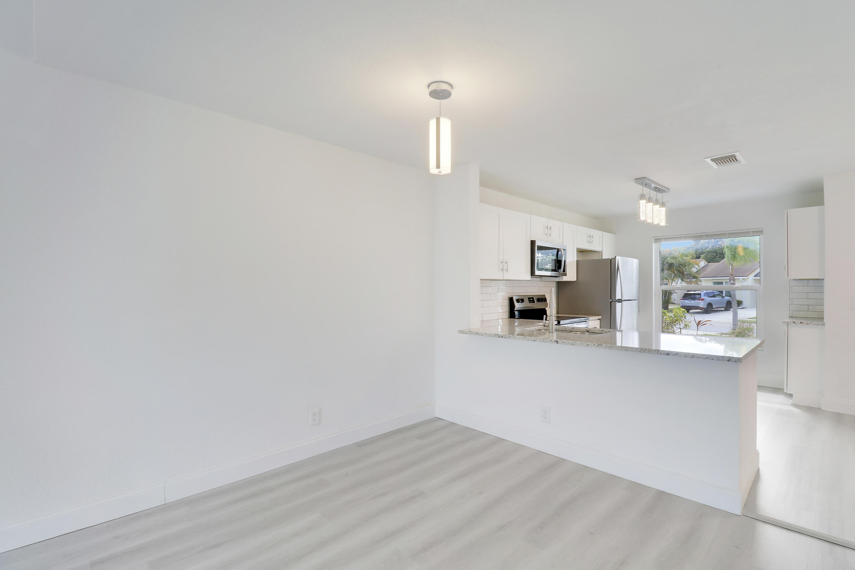 216 Palmetto Court