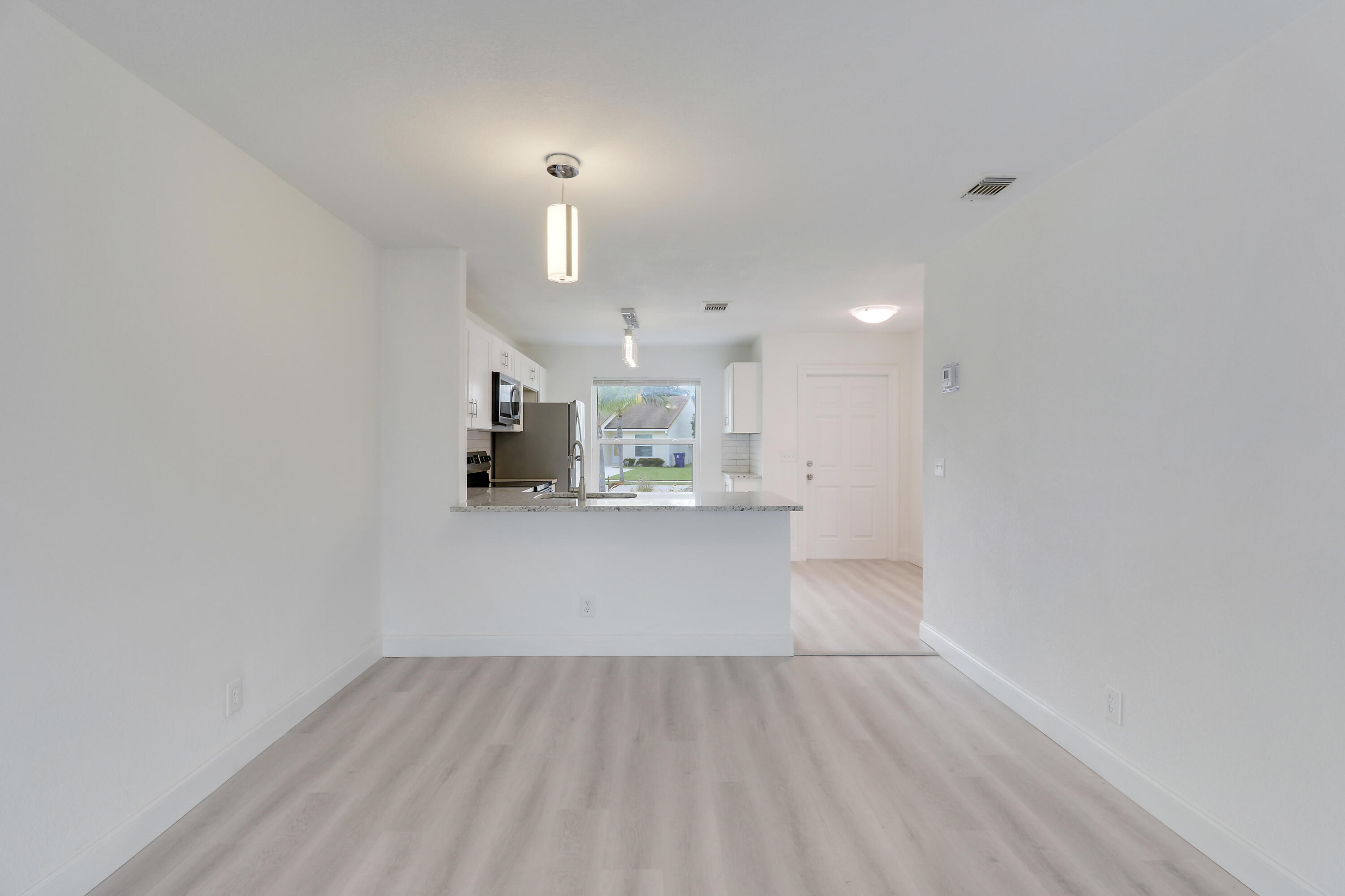 216 Palmetto Court