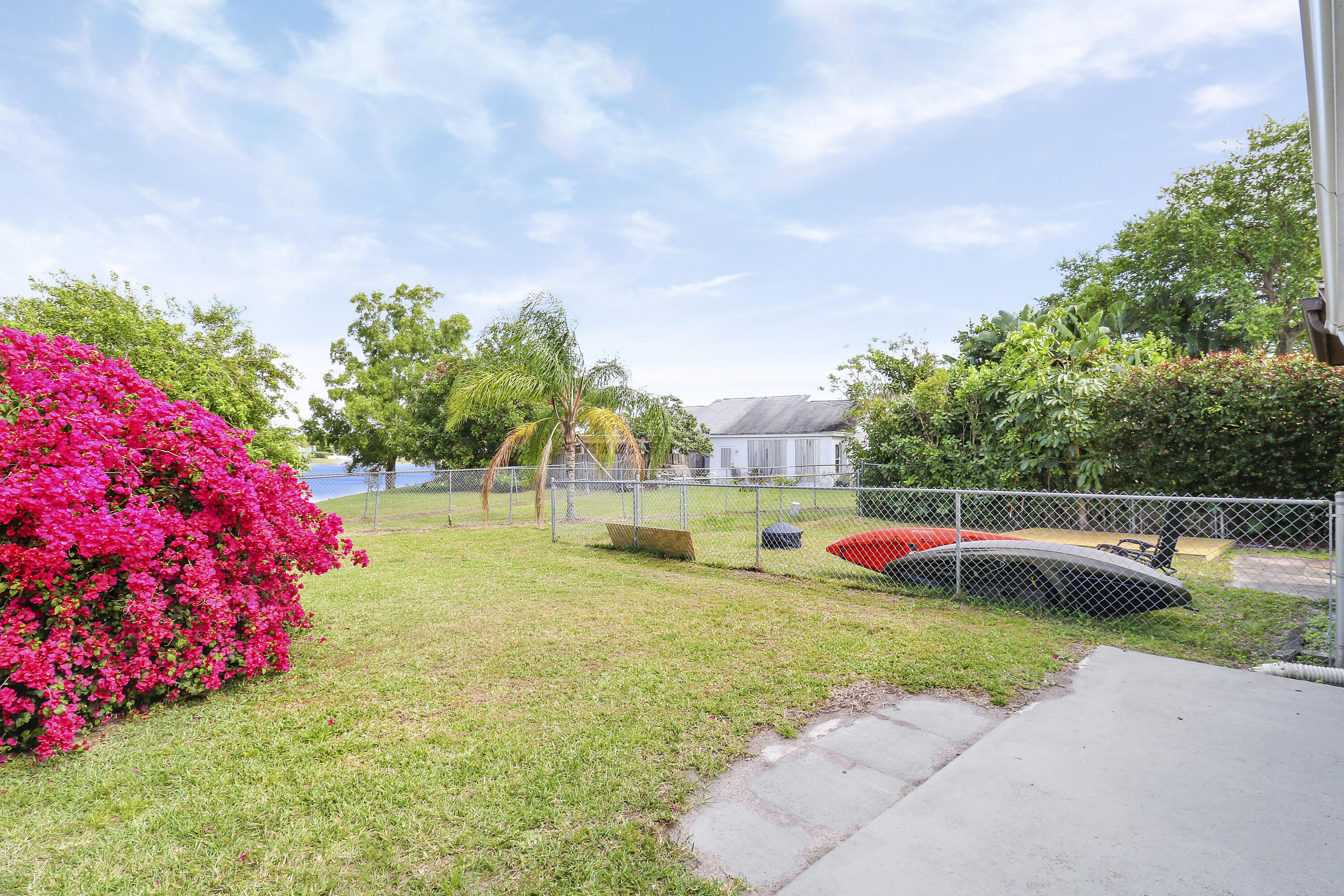 216 Palmetto Court