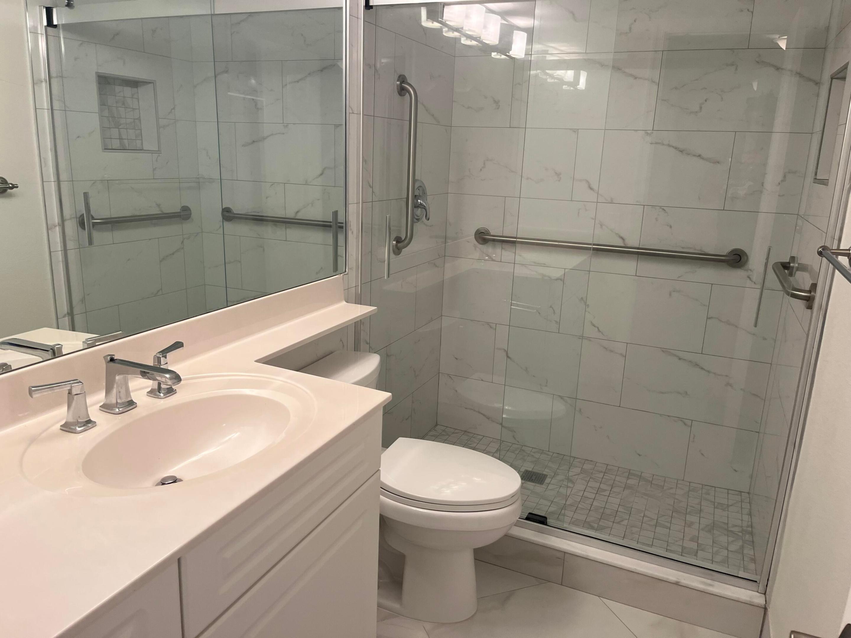 1000 Spanish River Road 1f