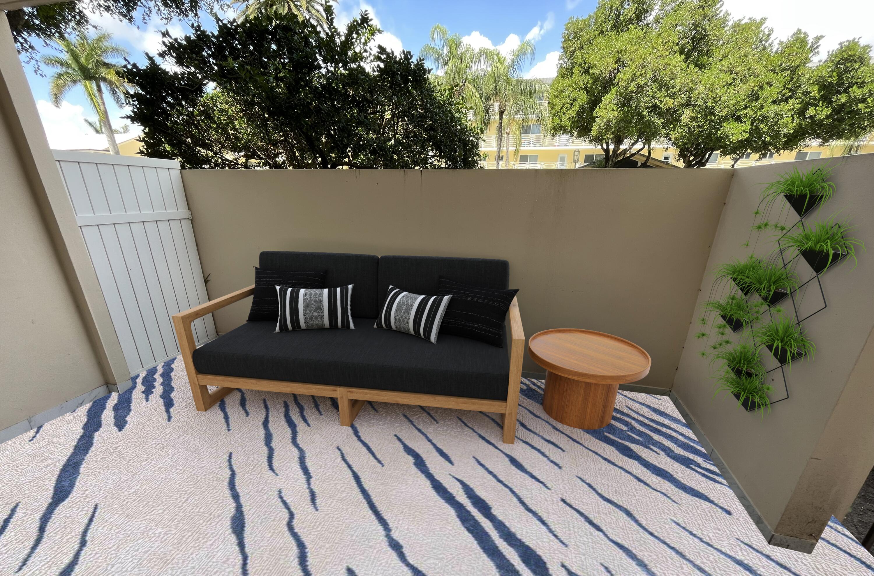 1000 Spanish River Road 1f