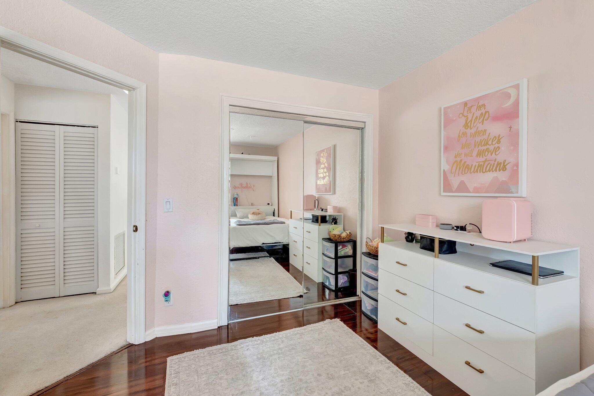 6290 Windchime Place