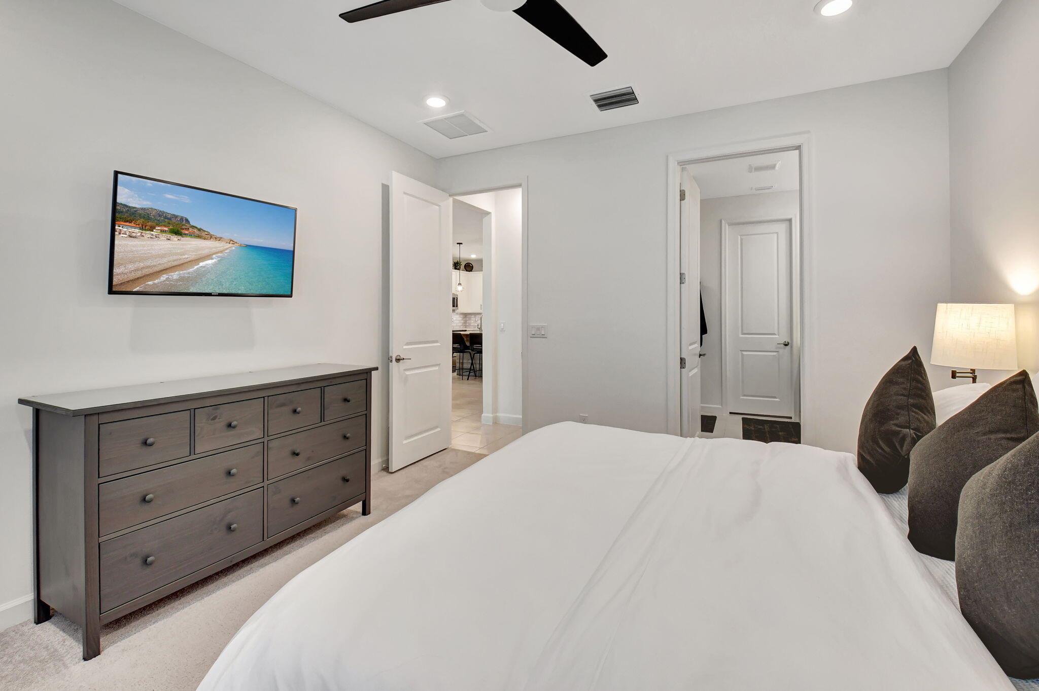 14481 Highland Center Way