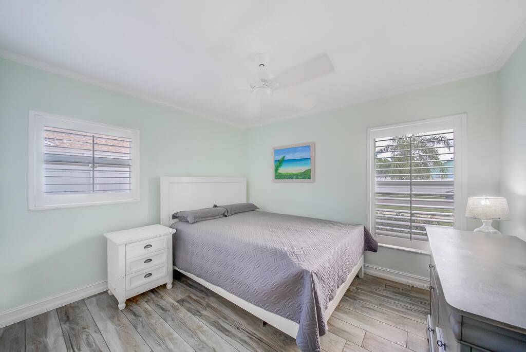 841 NW 8th Way, Boynton Beach