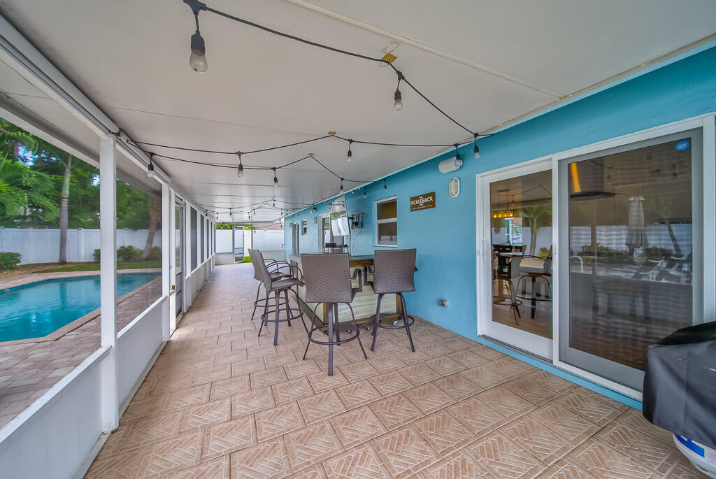 841 NW 8th Way, Boynton Beach