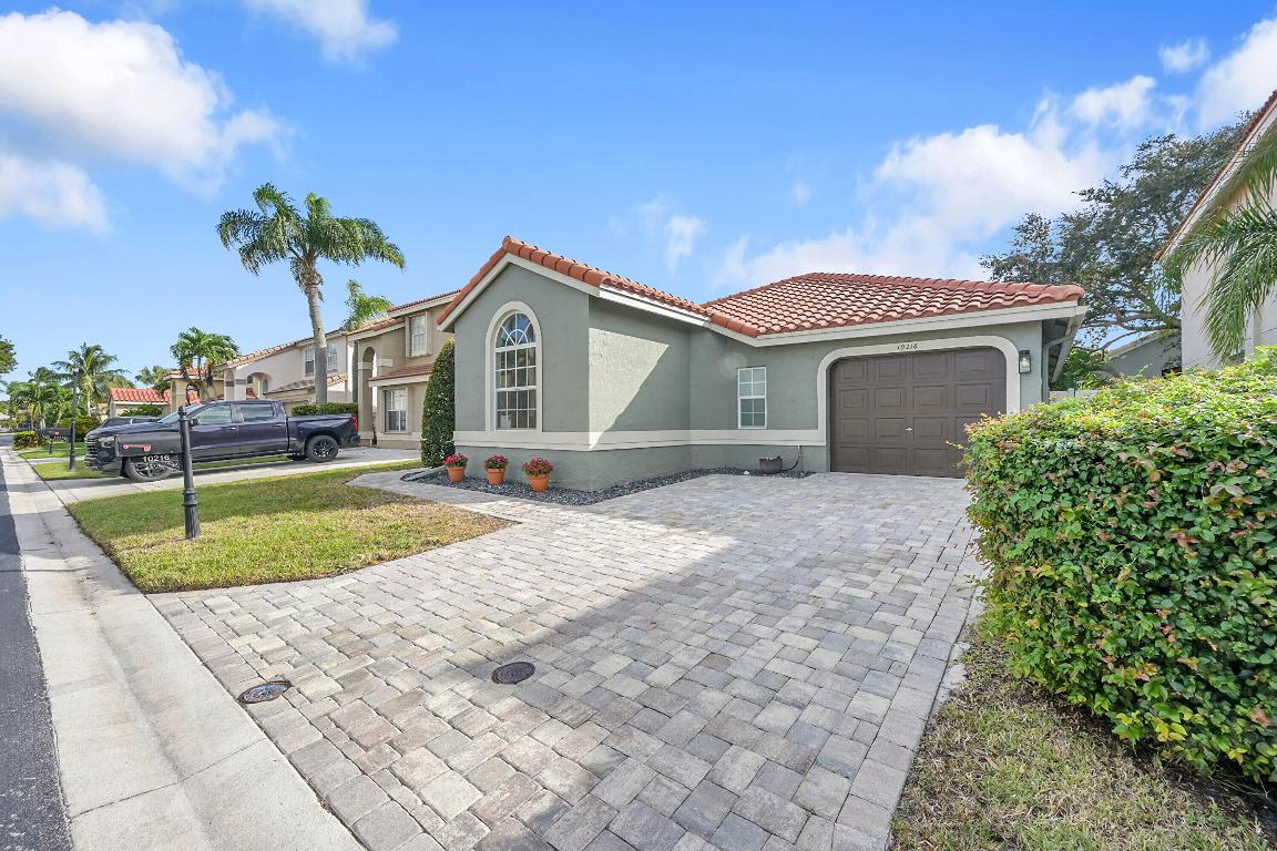 10216 Breezeway Place