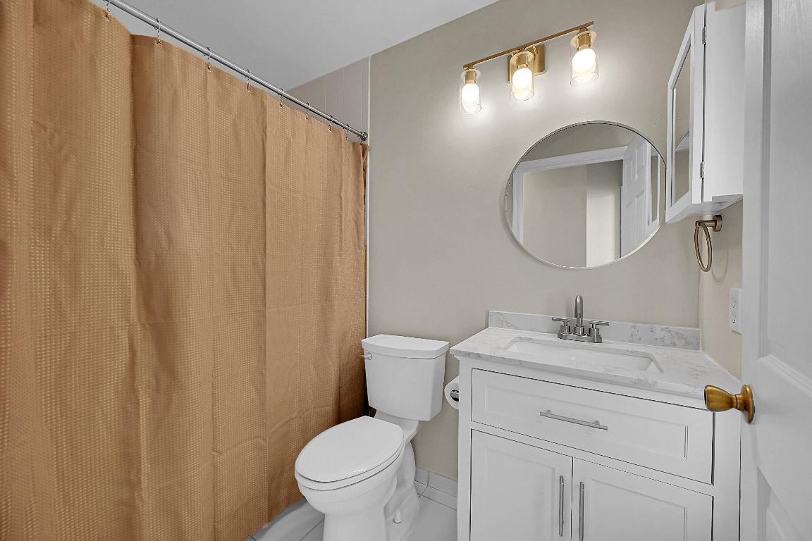 10216 Breezeway Place