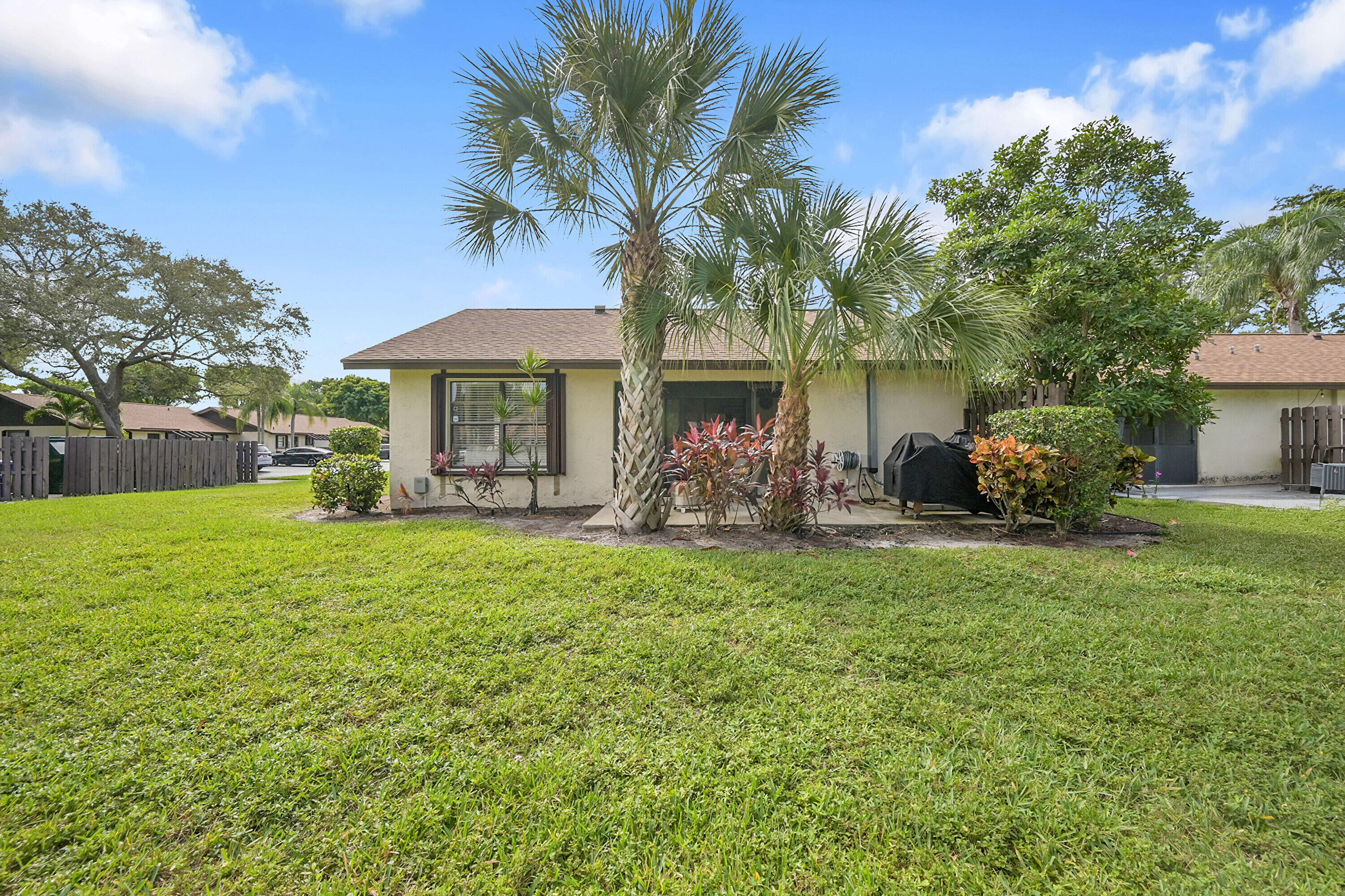 16 Via De Casas Norte 16