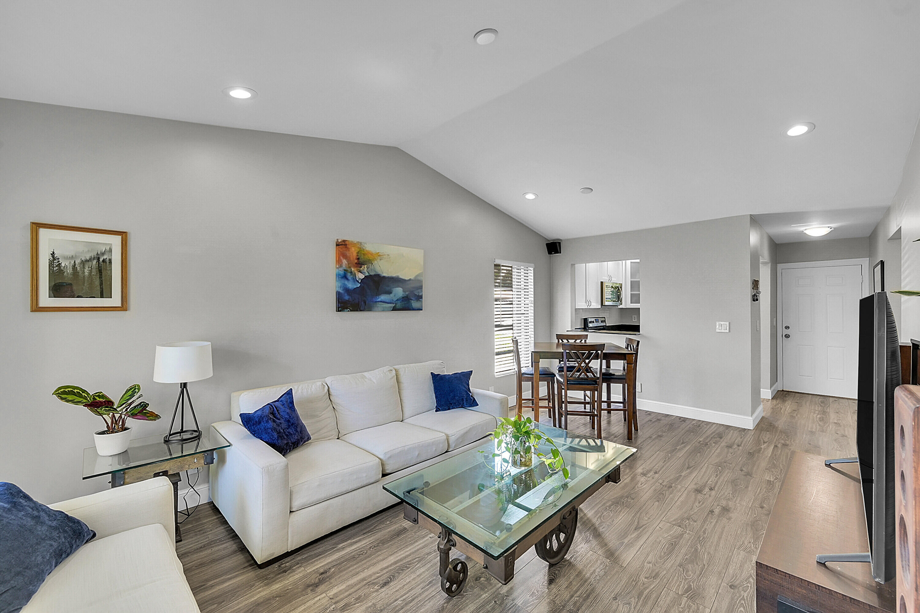 16 Via De Casas Norte 16