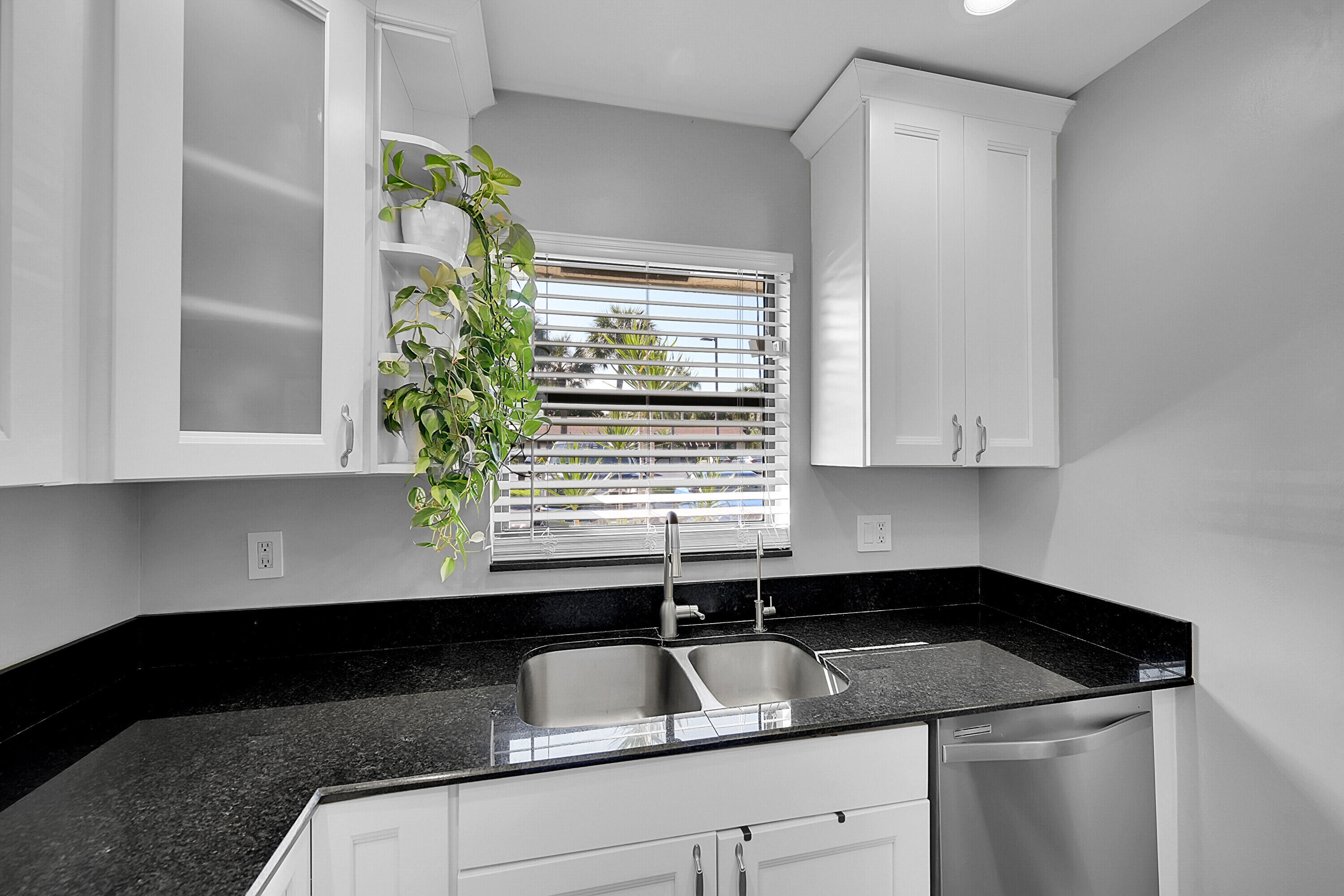 16 Via De Casas Norte 16