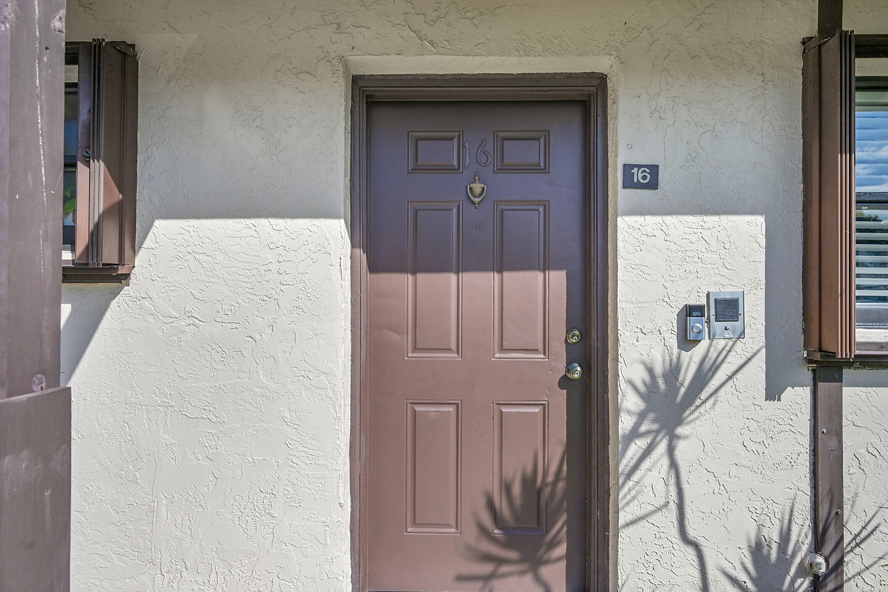 16 Via De Casas Norte 16