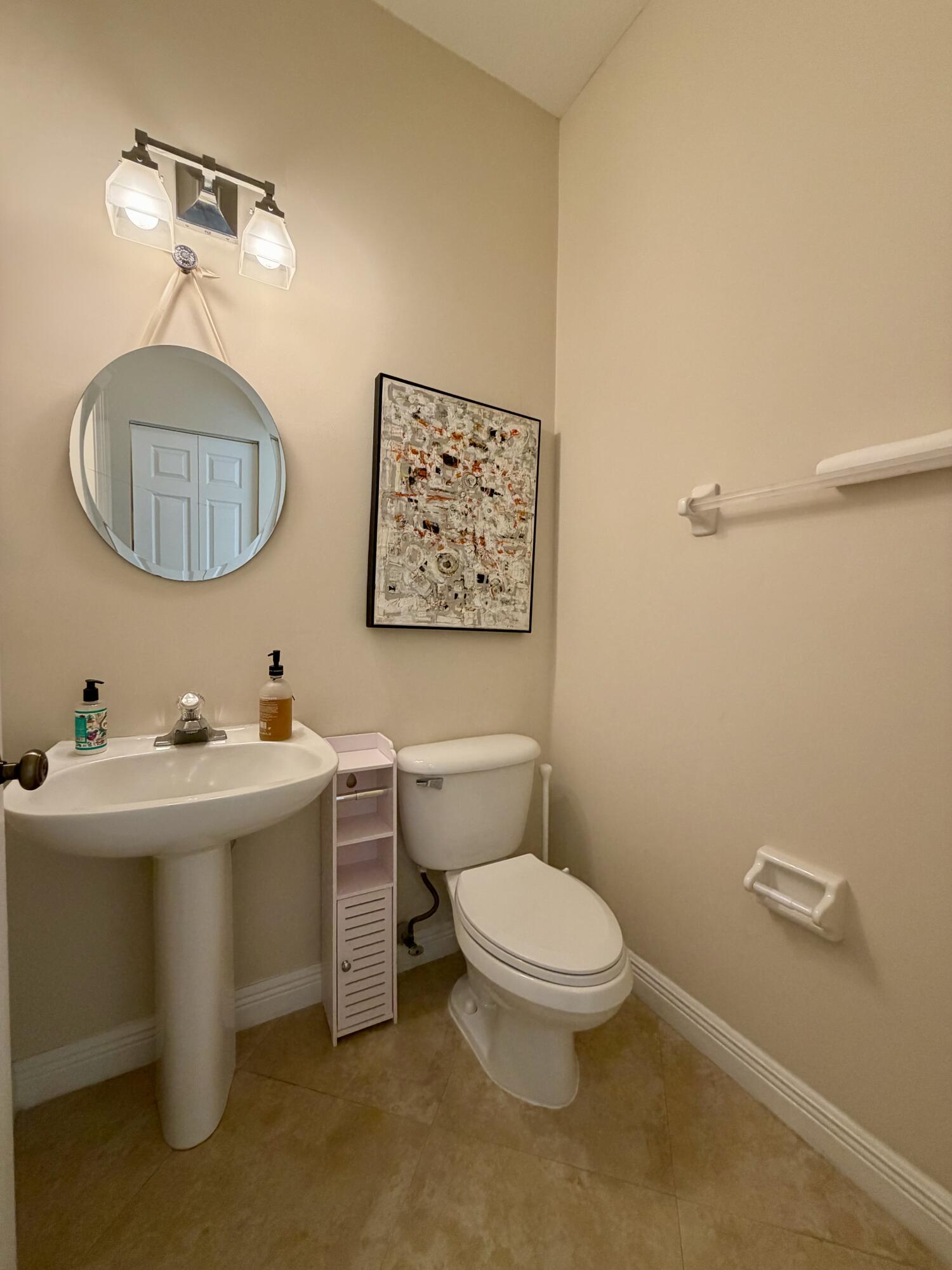 5684 Via De La Plata Circle