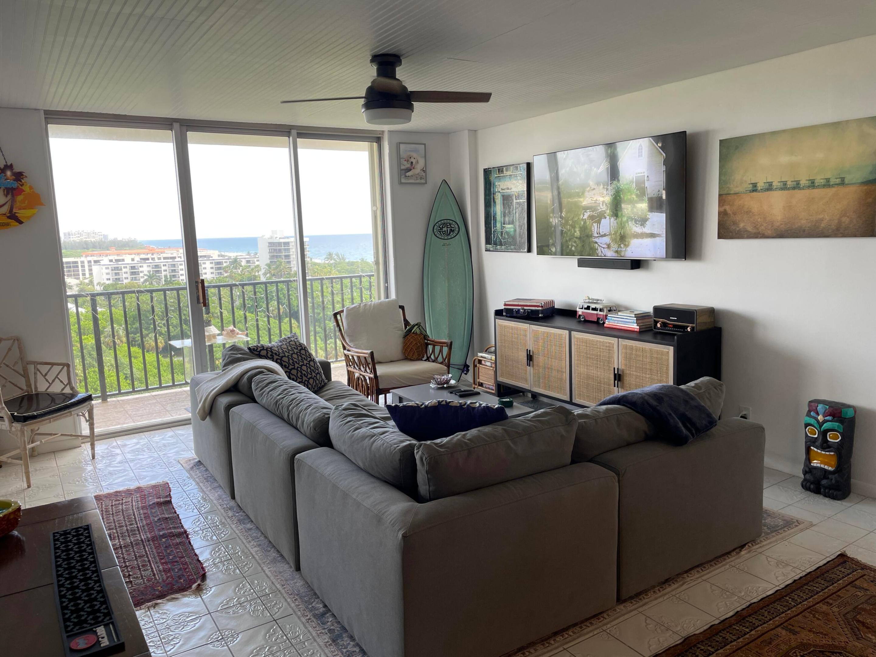 2121 N Ocean Boulevard 1204e